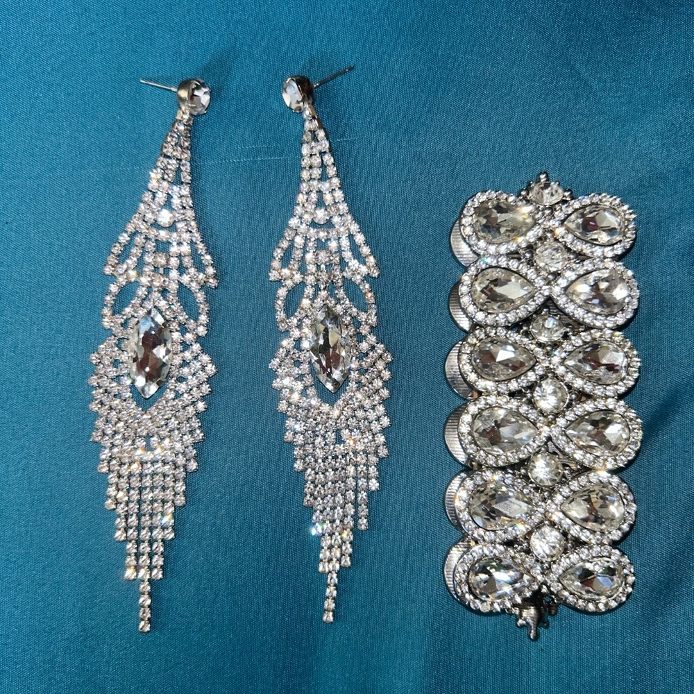 Elegant Silver Crystal Earrings and Bracelet Set for NPC Bikini competitions